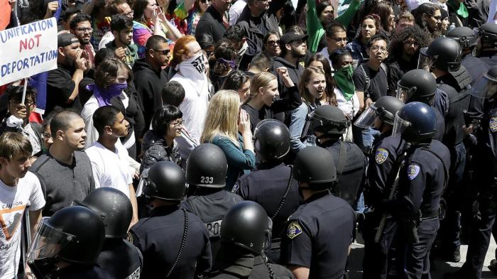 Donald Trump rally sparks tension between supporters, protesters Protesters across us global rally against trump musk