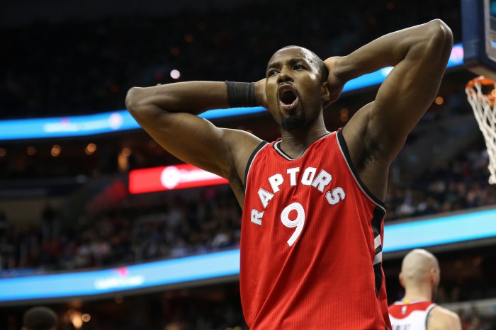 Antetokounmpo show not enough to save Bucks Report antetokounmpo raptors have mutual interest