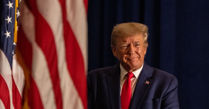 Trump Says He’s ‘Very Happy’ About Musk’s Twitter Takeover - The New ... Trump musk press secretary