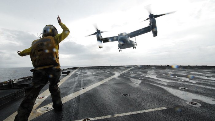 Pentagon says its confident in military leaders to address aviation ... Us army helicopter flights pentagon remain suspended after close call