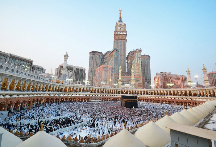 Hajj 2021: Date, history, significance of Muslims pilgrimage and Day of ... What is muslim hajj pilgrimage