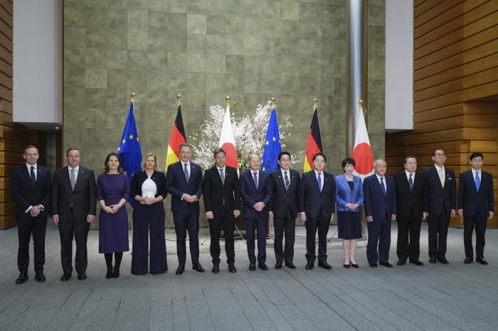 Japan PM Fumio Kishida vows to strengthen military at international ... South korea president lee japan pm ishiba agree strengthen ties lees office says