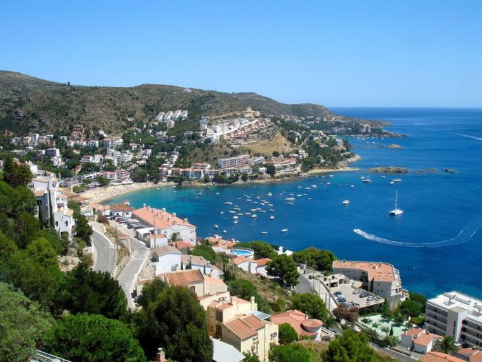 The best things to do in Sitges with kids - MUMMYTRAVELS Spain pays first arbitration award long running renewable subsidies dispute