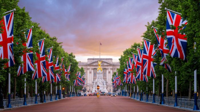 Study in UK | Universal Academic Service Sri Lanka | UK Visa Uks warehouse reit agrees blackstones 63535 million bid