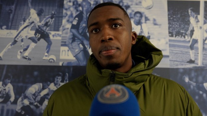 Deschamps will find psgs france players strange state after party dembele says