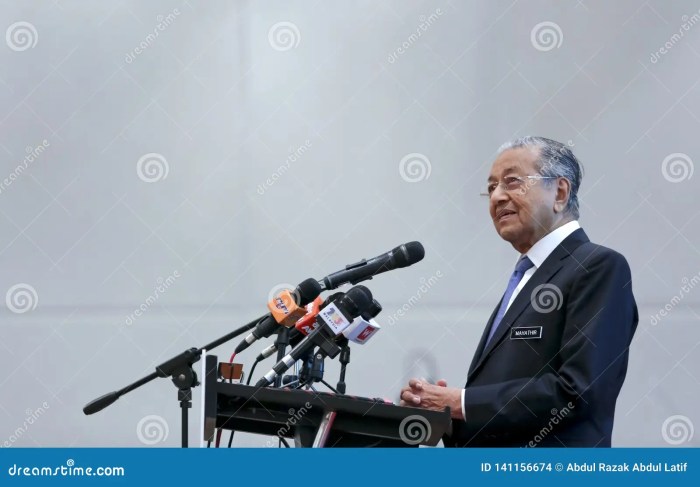 Malaysian Ex-Prime Minister Unleashes Criticism - The New York Times Mahathir mohamad malaysia prime minister hundred years trump world interview