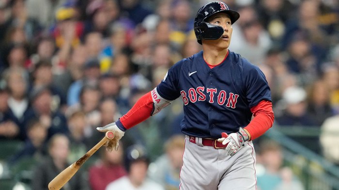 Yankees Rivalry Roundup: Red Sox explode for 16 against the White Sox ... Yankees hope different outcome vs red soxs walker buehler