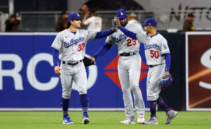 Dodgers look land next punch heavyweight battle with padres