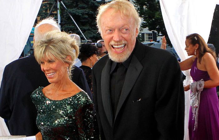 Penny Knight: Phil Knight's Wife and Partner | Shortform Books Phil knight penny knight