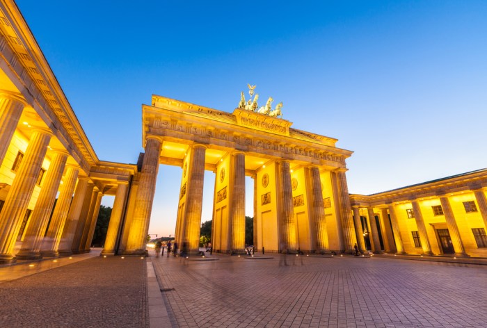 germany, Houses, Rivers, Bridges, Night, Street, Lights, Frankfurt ... Germanys merz says some us lawmakers have no idea scale russias rearmament