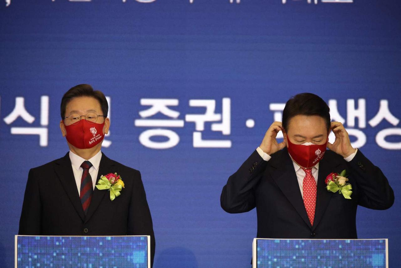 South Korean Presidential Election Marked by Accusations, Legal Action South korea presidential hopefuls make final pitch voters ahead election
