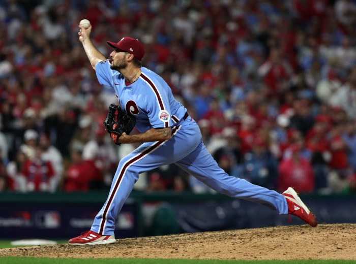 Zach Eflin dominates in Phillies win over Braves Zach eflin shuts down tigers os claim late blowout