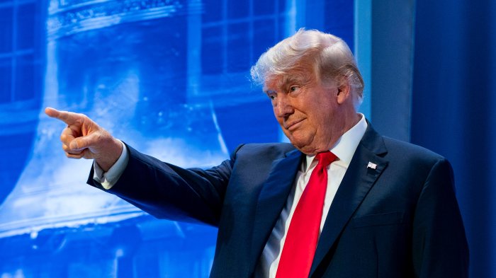 Michigan Democrat Rashida Tlaib lashes out at Trump over Gaza proposal ... Trump says he plans double steel tariffs 50