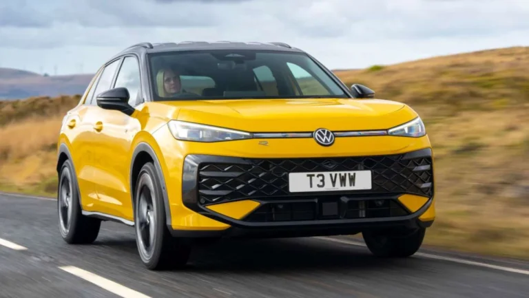 New Volkswagen T-Roc review: Golf-sized SUV is better where it matters | Auto Express