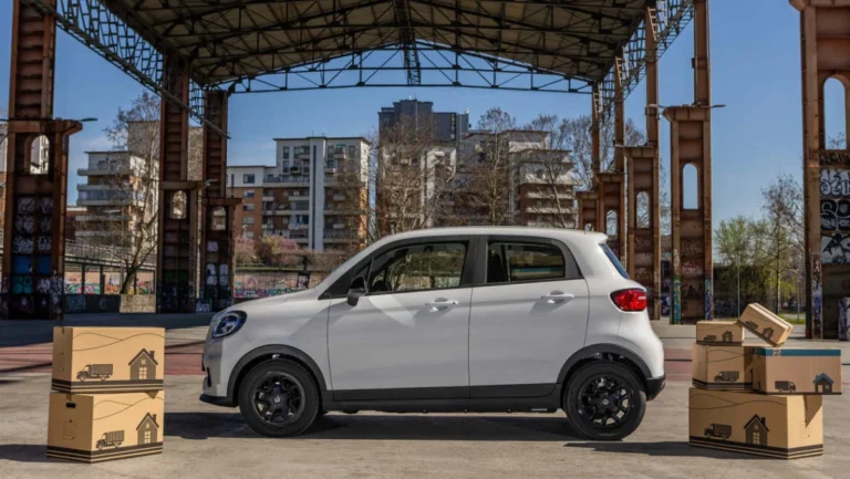 Official pictures of the Leapmotor T03 LCV van