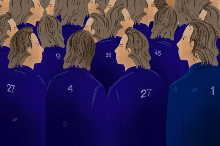 The Latest Scientific Curiosities: Clones, Culinary Acoustics, and Cosmic Connections