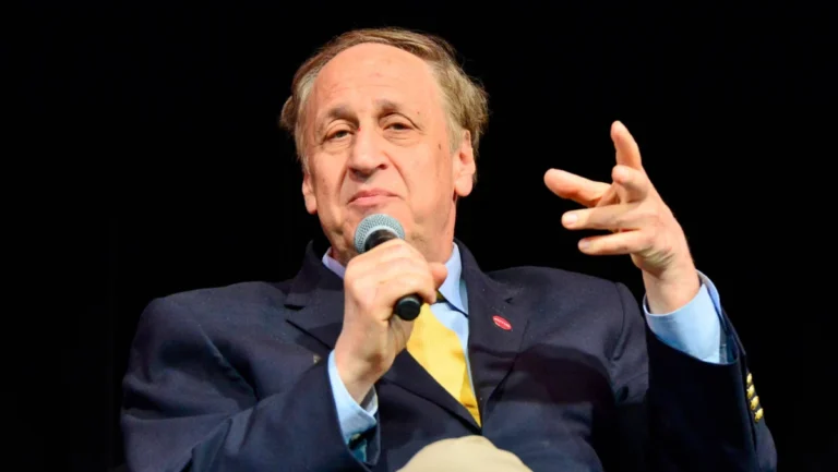 Adam Aron’s Compensation Climbs Amidst AMC Theatres’ Box Office Rebound