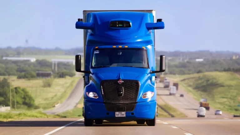 Aurora Unveils Second-Generation Driverless Truck Hardware to Halve Costs and Double Revenue Potential
