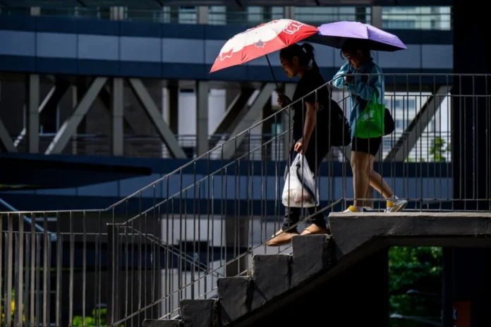 bangkok-bakes-city-confronts-escalating-heat-crisis-with-urgent-need-for-systemic-adaptation