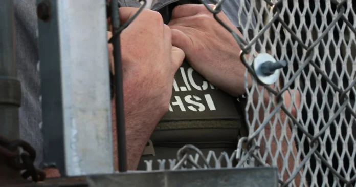 fbi-shifts-immigration-agent-assault-investigations-to-hsi-raising-accountability-concerns