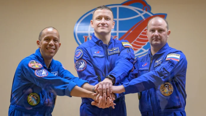 nasa-astronaut-chris-williams-and-soyuz-ms-28-undocking-marks-end-of-expedition-for-international-space-station-crew