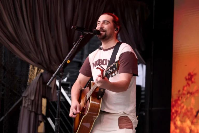 New England Artists Unite for Ticket Reform, Urging Massachusetts to Cap Resale Prices