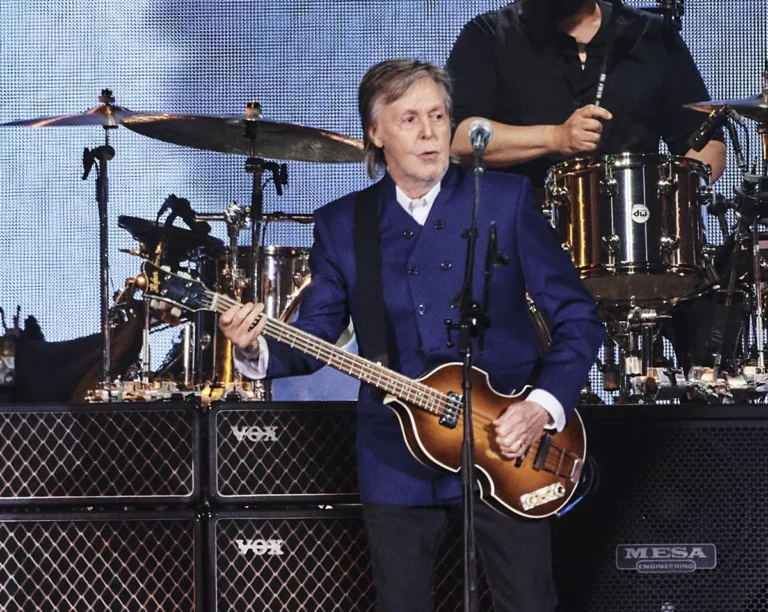 Paul McCartney’s Surprise Appearance on Liverpool’s Magical Mystery Tour Enhances Iconic Beatles Pilgrimage