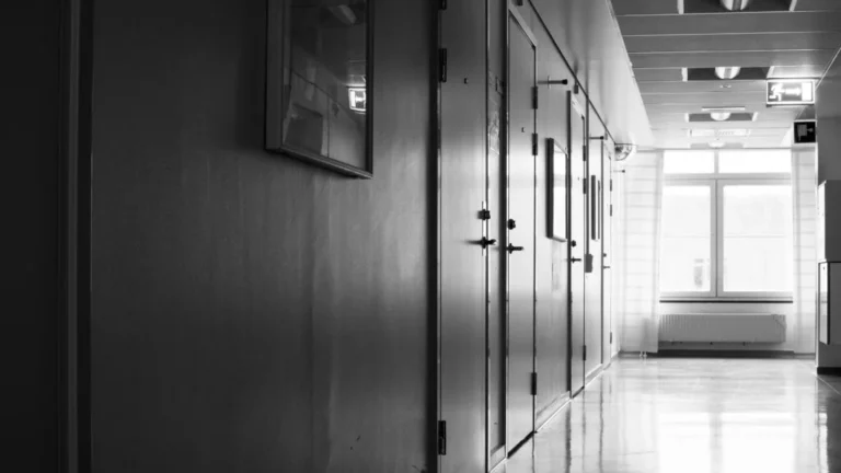 The Unthinkable Choice: An ER Doctor’s Testimony on Systemic Failures in Mental Healthcare