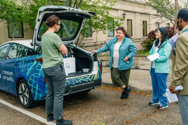 Blind Spot: How Industry and Declining Federal Oversight Are Locking Communities Out of Air Quality Data