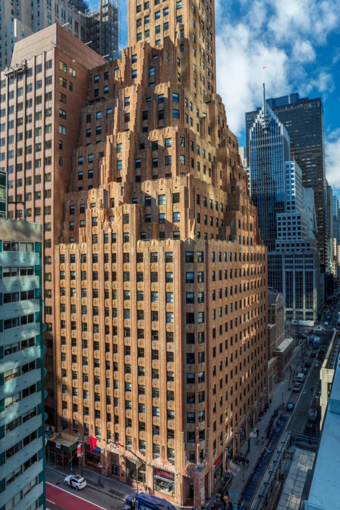 cafe-hestia-expands-manhattan-footprint-with-major-20-year-lease-at-570-lexington-avenue
