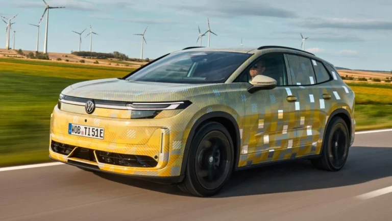Pictures of the Volkswagen ID. Tiguan prototype