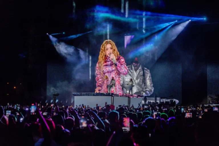 Shakira to Livestream Oct. 3 Madrid Show: How to Watch