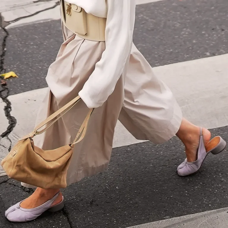 The Controversial Shoe Trend Is Taking Over Fall