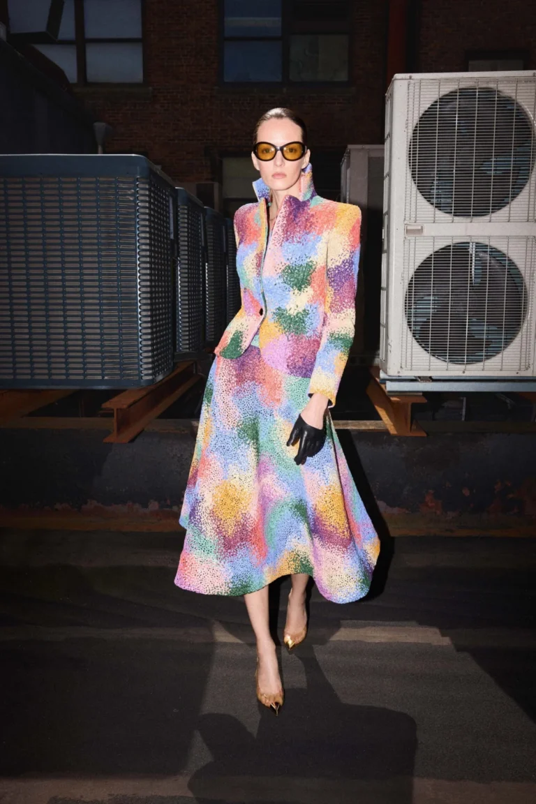 Naeem Khan Bridges Fashion and Fine Art with a Painterly Spring Collection That Redefines Couture Craftsmanship