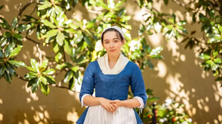 Stepping Into the 18th Century: Behind the Scenes at the Betsy Ross House with Redfin and Historic Philadelphia